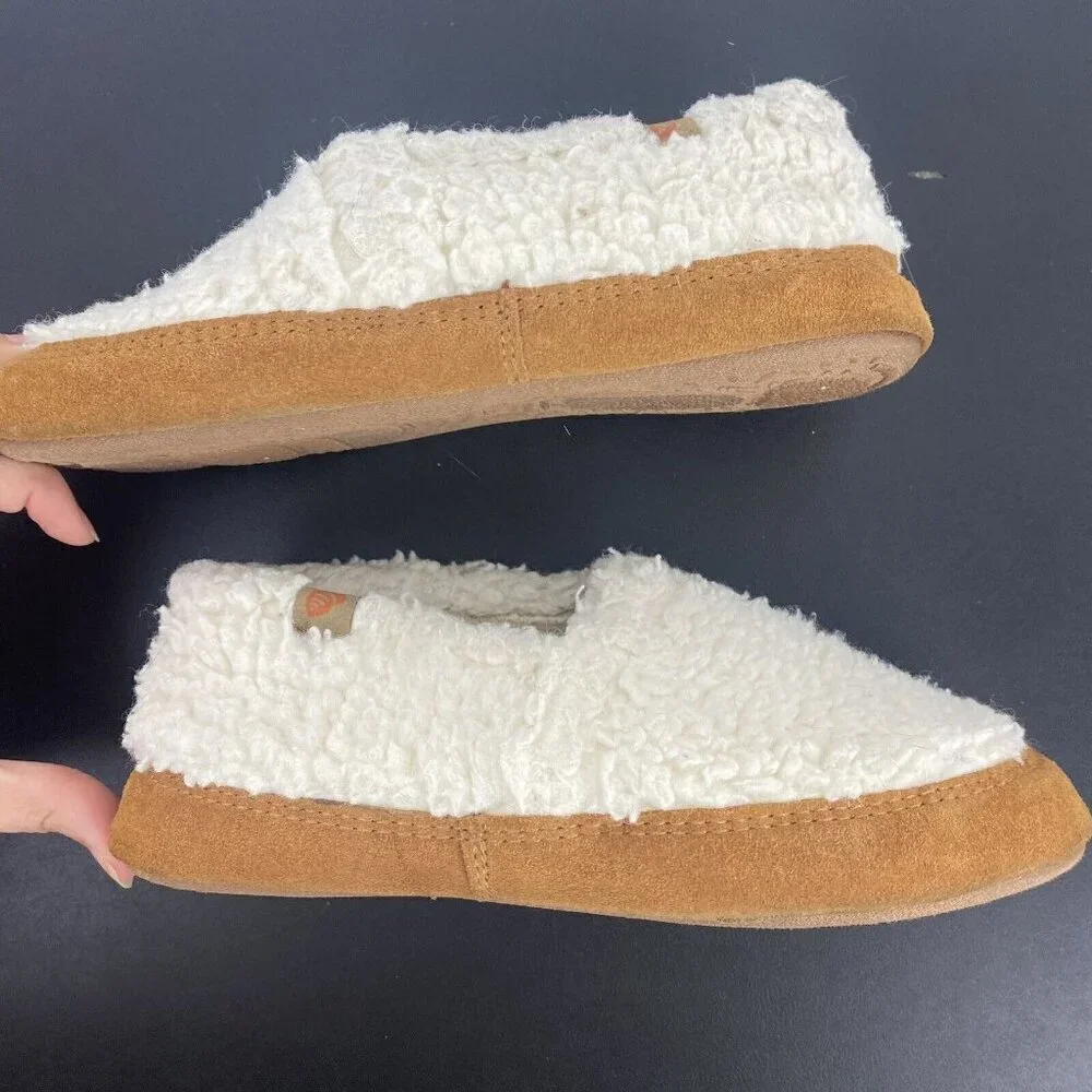 Acorn Kid's White Buff Popcorn Suede Heel Size 5-6 Mice Fleece Lining Slipper